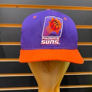 Vintage Phoenix Suns Shooting Flame Basketball logo